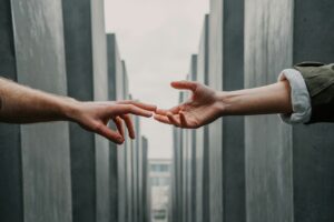 Narcissistic Injury After Discovery: Why She Acts Like the Victim When You Found Out She Cheated