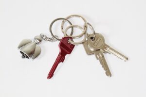 Reader Story: I Found a Second Set of Keys in Her Purse